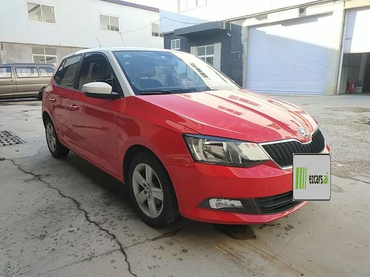 Fabia 2015 1.4L AT photo 3