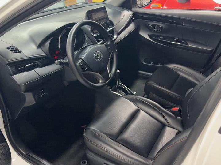YARiS L 2022 X 1.5L CVT Luxury PLUS photo 8