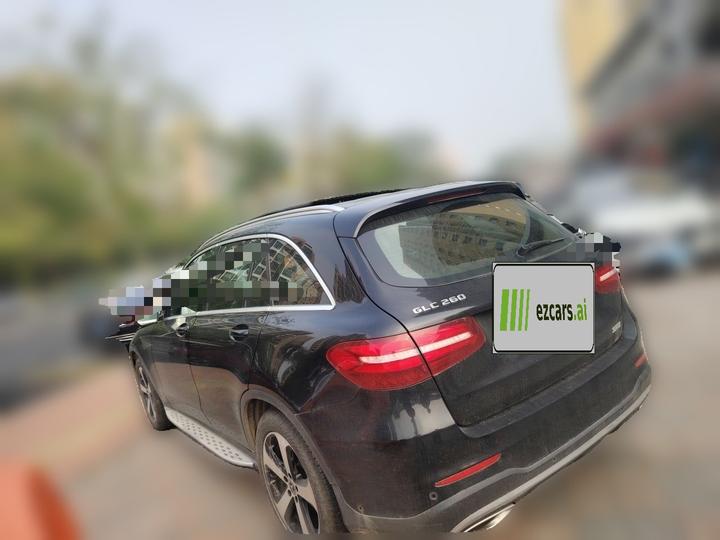 GLC 2018 Facelift GLC 260 4MATIC Luxury photo 4