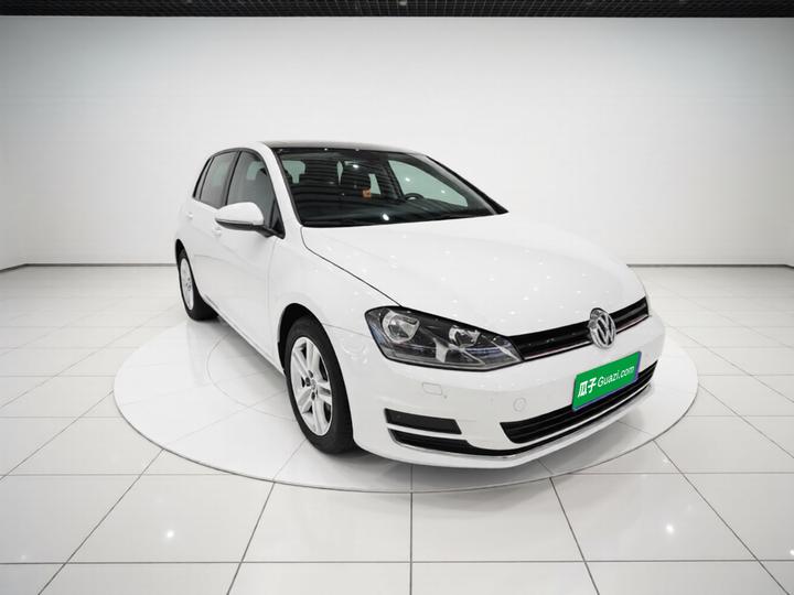 Golf 2016 1.6L AT Comfort photo 3