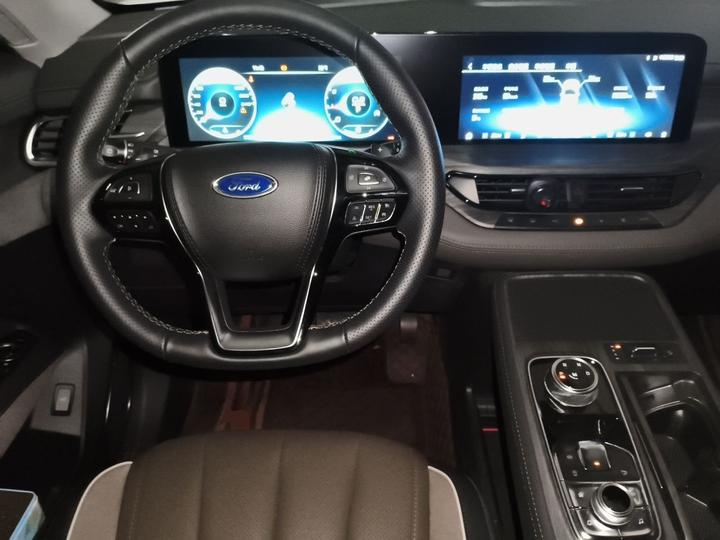 Equator 2023 EcoBoost 225 7-Seater 2/2/3 photo 7