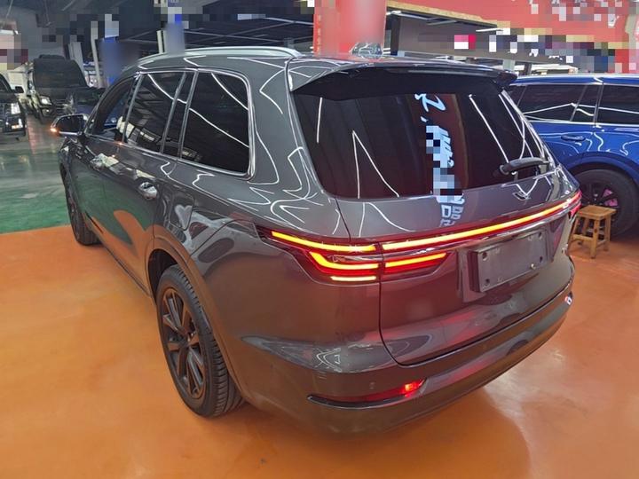 Li Auto ONE 2021 EREV 6-Seater photo 4