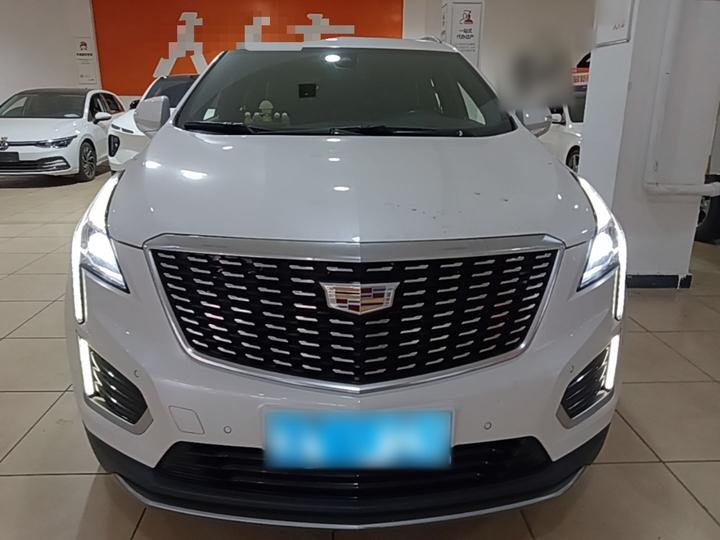 XT5 2020 Facelift 28T Luxury photo 2