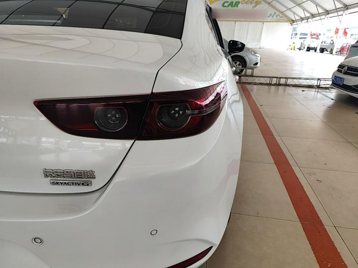 3 Axela 2021 2.0L AT photo 7