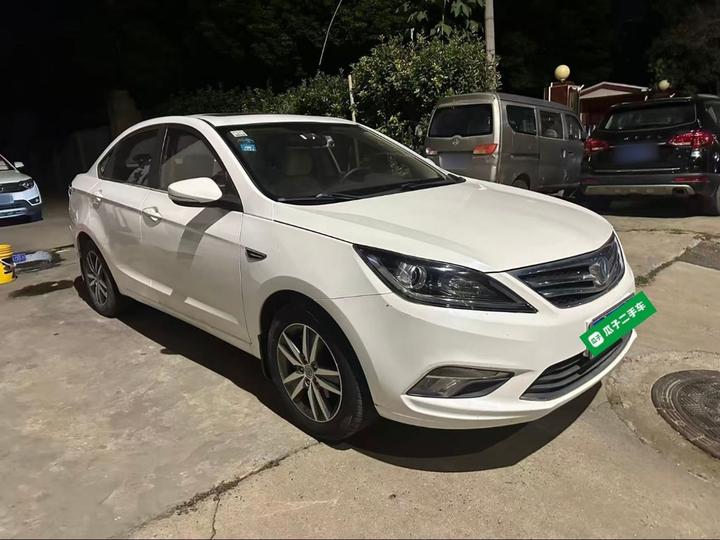 Eado 2015 1.6L MT Luxury China V photo 3