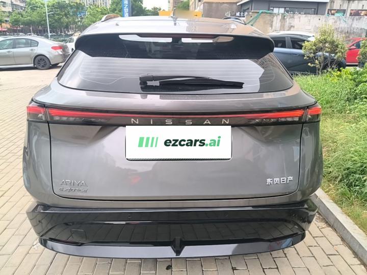 ARIYA 2022 AWD Performance Top Trim photo 3