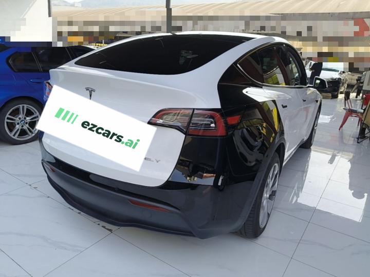 Model Y 2022 Facelift RWD photo 6
