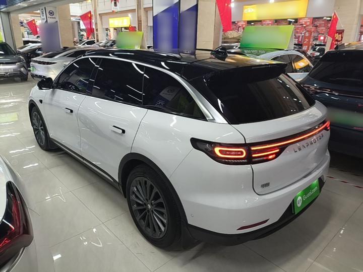 Leapmotor C11 2024 EV 580 Exclusive photo 4