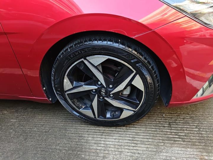 Elantra 2021 1.5L CVT LUX Premium photo 8