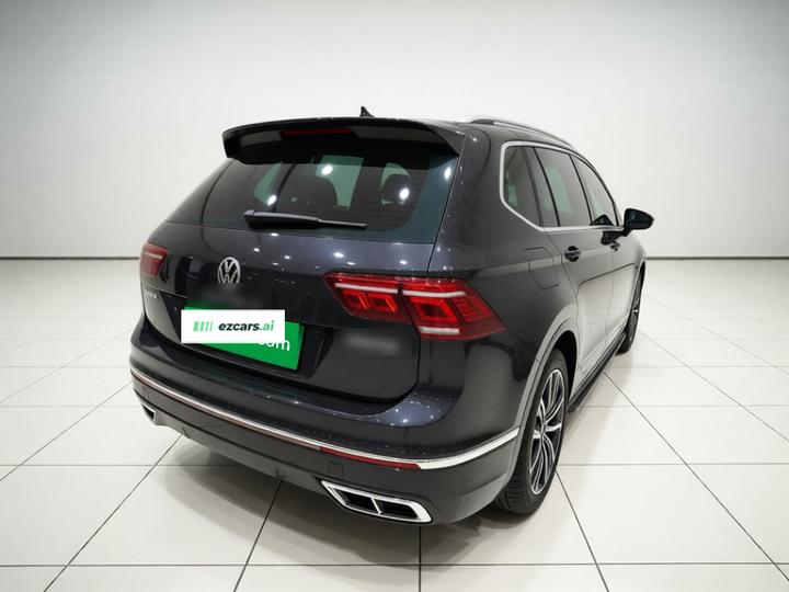 Tiguan L 2022 330TSI AT RWD R-Line photo 6