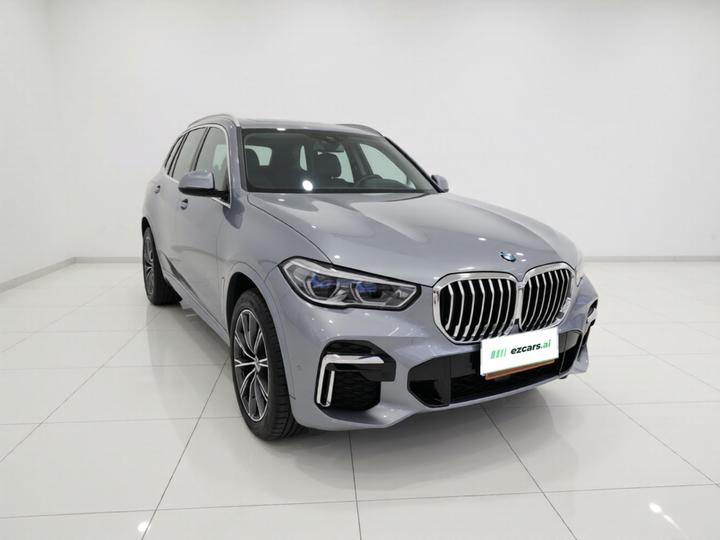 X5 2022 Facelift xDrive 30Li Exclusive M Sport Package photo 3