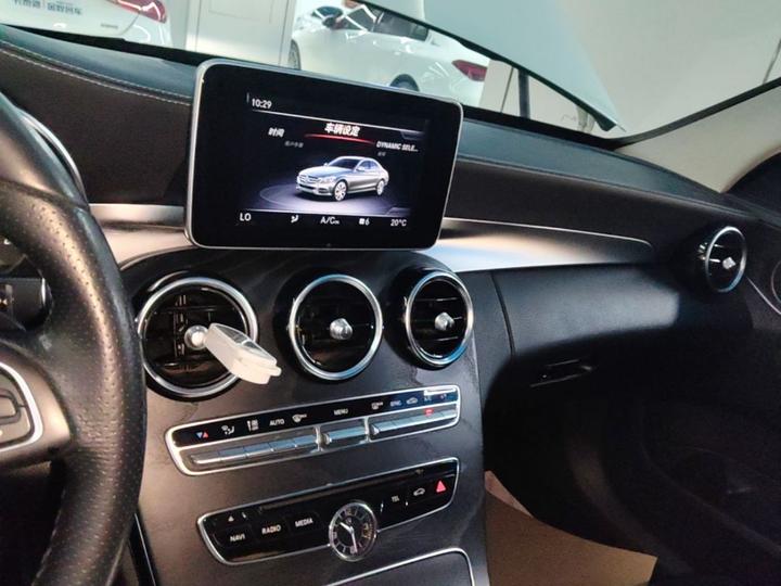 C-Class 2018 C 200 L Sport photo 8