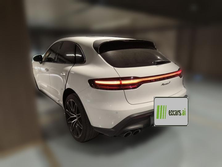 2022 Macan T 2.0T photo 4