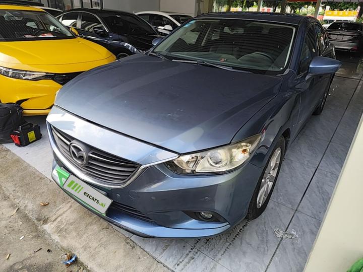 Atenza 2015 2.0L Luxury