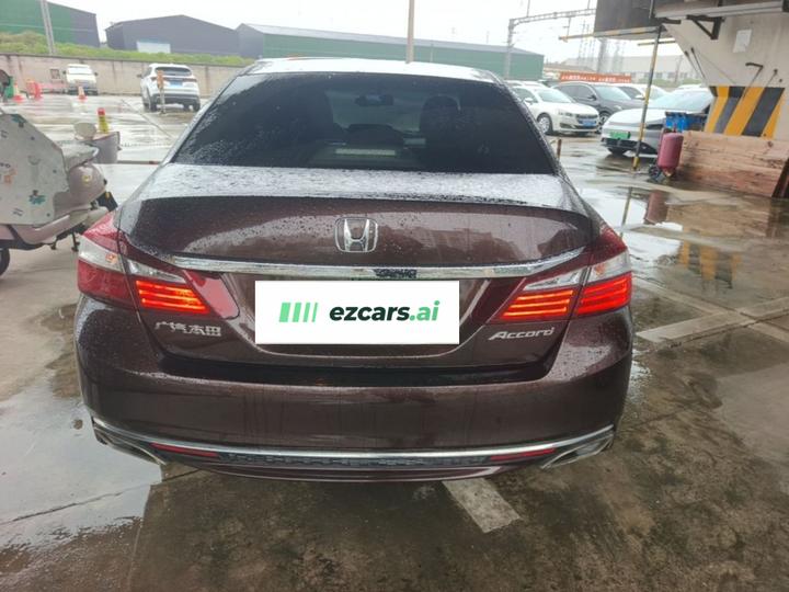 Accord 2016 2.0L Elite photo 3