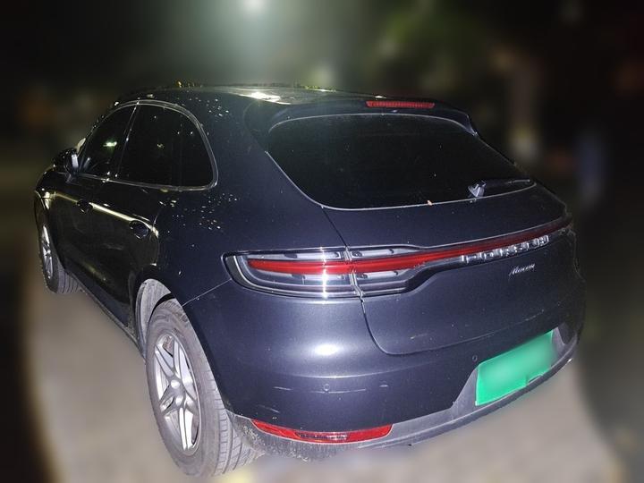 2018 Macan 2.0T photo 4