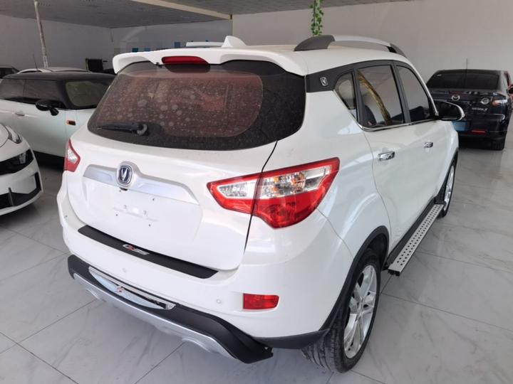 CS35 2016 1.6L MT Luxury IV photo 4