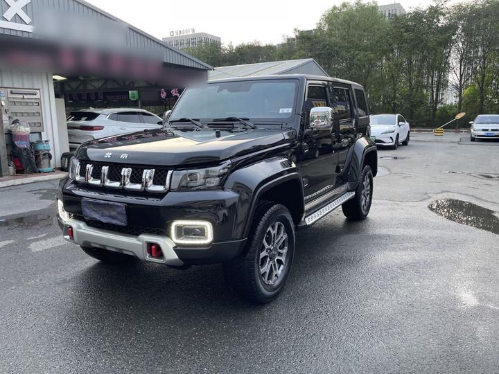 BAIC BJ40 2023 2.0T AT AWD photo 2