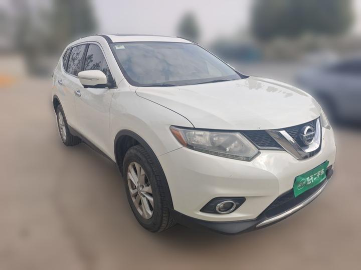 X-Trail 2014 2.0L CVT Comfort 2WD photo 3
