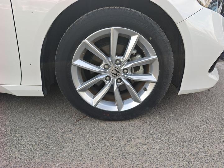 Accord 2022 260TURBO Luxury photo 8
