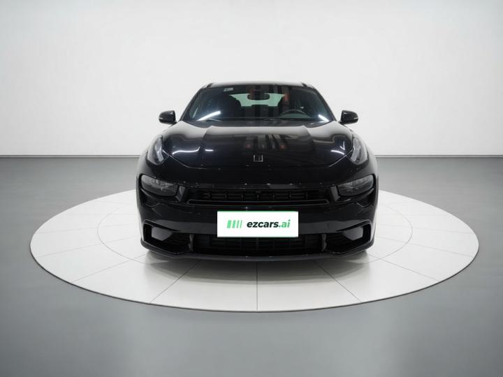 02 Hatchback 2022 2.0TD Pro photo 2