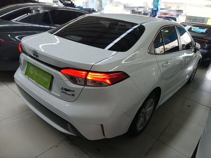 Levin 2022 Hybrid 1.8H E-CVT Luxury photo 6