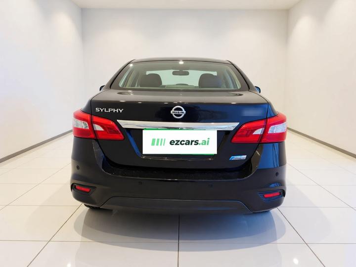 Sylphy 2018 1.6XV CVT Exclusive photo 5