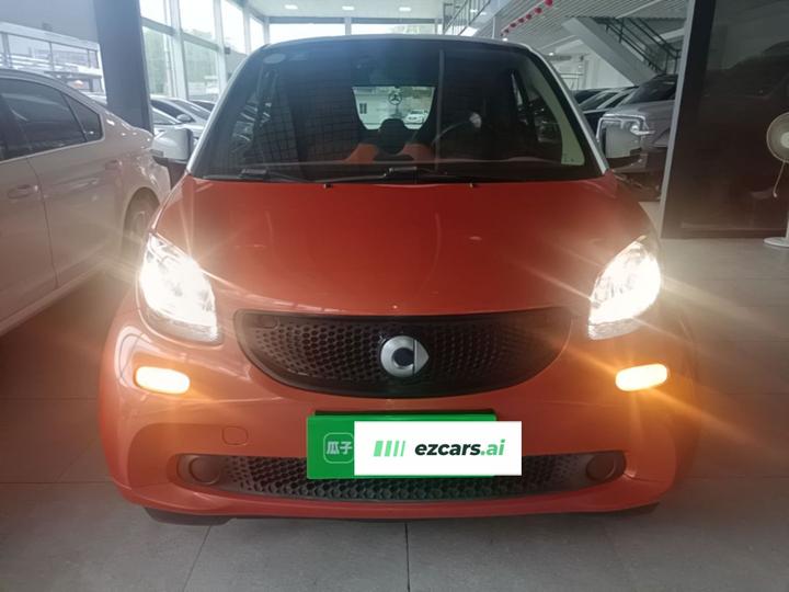 fortwo 2015 1.0L 52 Coupe photo 2