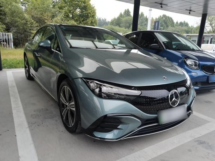 EQE 2025 500 4MATIC Luxury photo 3