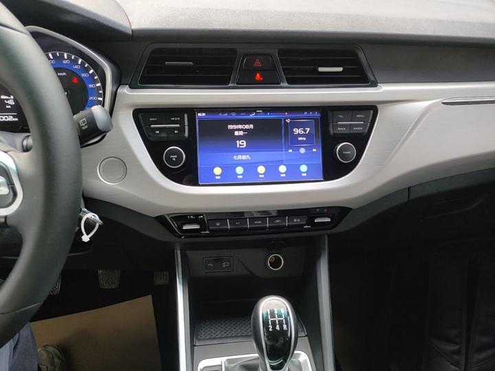 Vision X3 2019 Upgraded 1.5L MT Elite photo 8