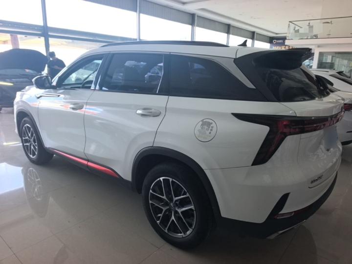 CS75 PLUS 2022 2nd Gen 1.5T AT Premium photo 4