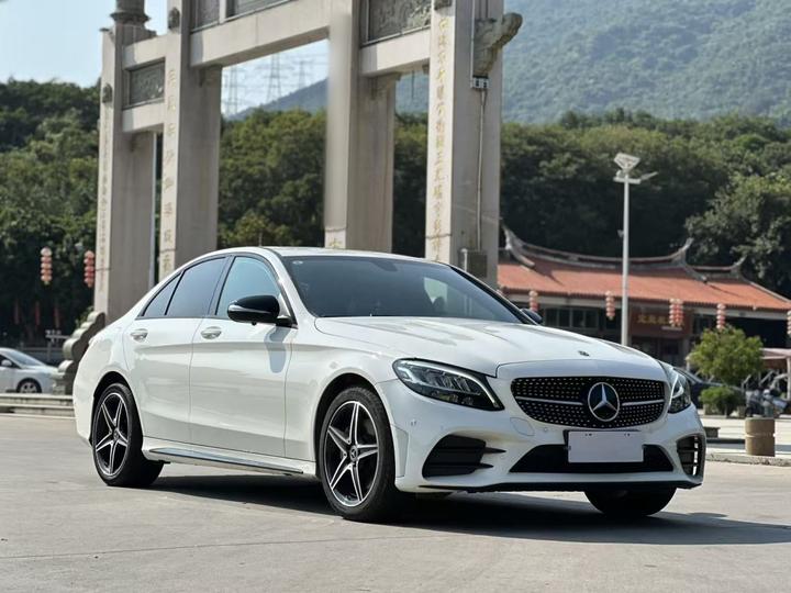 C-Class 2020 Facelift C 260 Sport photo 3