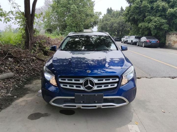 GLA 2017 GLA 200 Dynamic photo 2