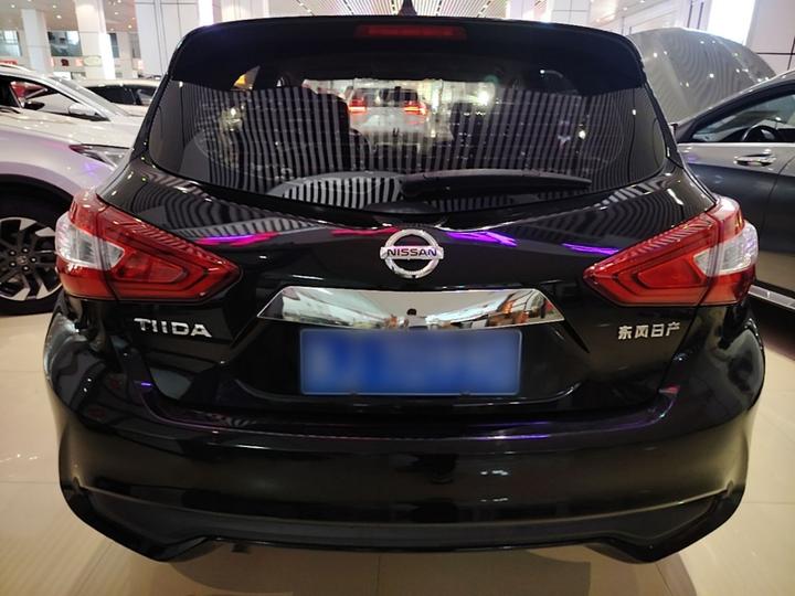 Tiida 2021 1.6L MT photo 3