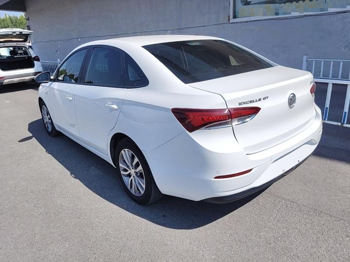 Excelle 2021 1.3T AT Mild Hybrid Elite photo 4