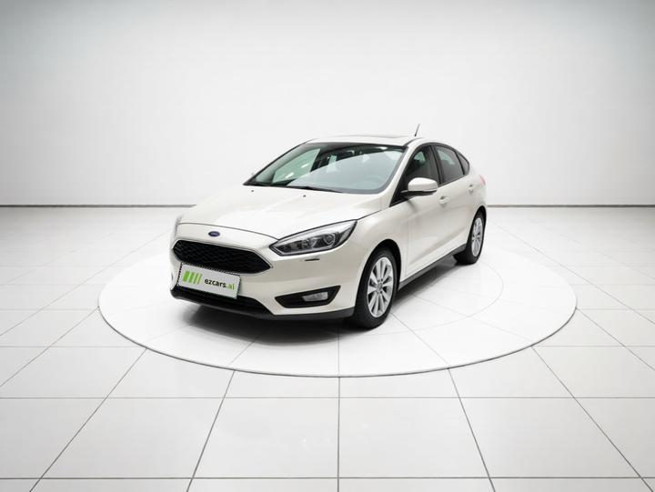 Focus 2015 Hatchback 1.6L AT Comfort