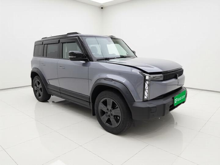 iCAR 03 2024 401km RWD Standard Advanced photo 3
