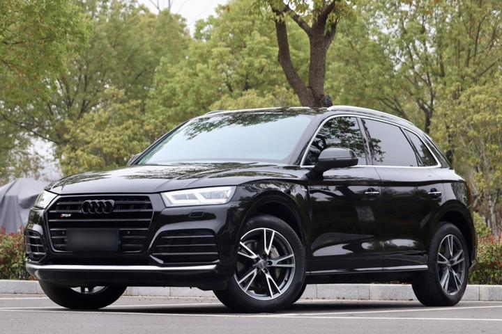 Q5L 2020 Facelift 40 TFSI Fashion
