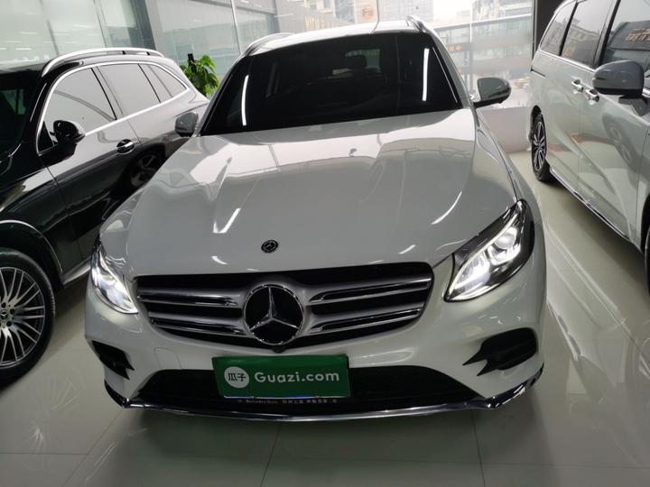 GLC 2019 Facelift GLC 260 L 4MATIC Luxury photo 2
