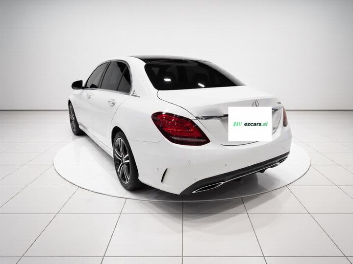 C-Class 2021 C 260 L Sport photo 4