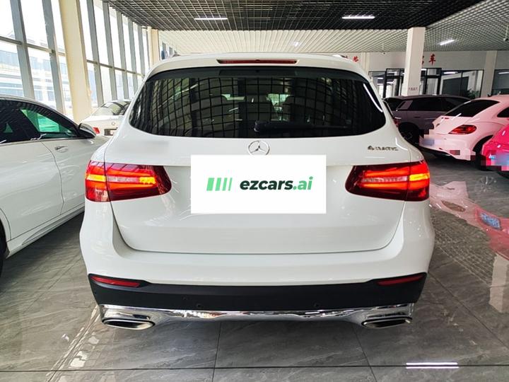 GLC 2016 GLC 260 4MATIC Luxury photo 3
