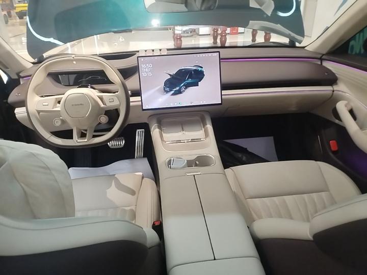 Xiaomi SU7 2026 AWD Max photo 5