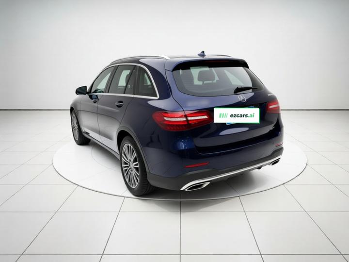GLC 2017 GLC 260 4MATIC Dynamic photo 4