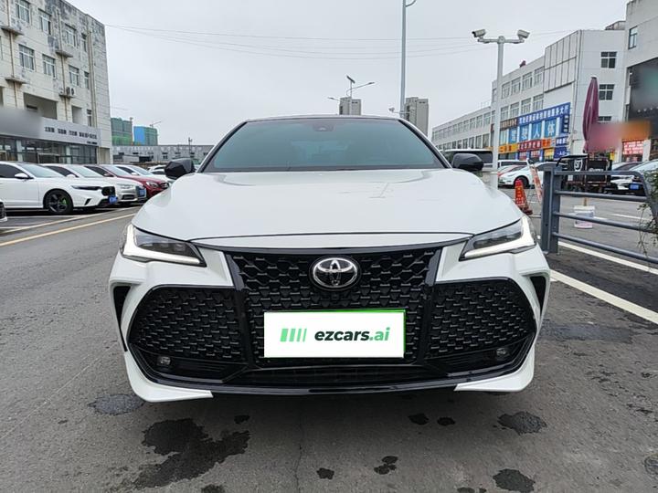 Avalon 2023 2.0L Luxury photo 2