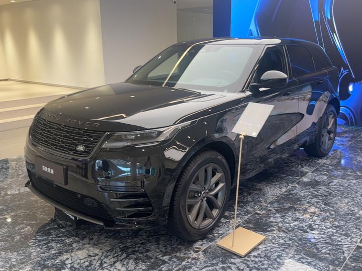 Range Rover Velar 2026 250PS Dynamic SE photo 3