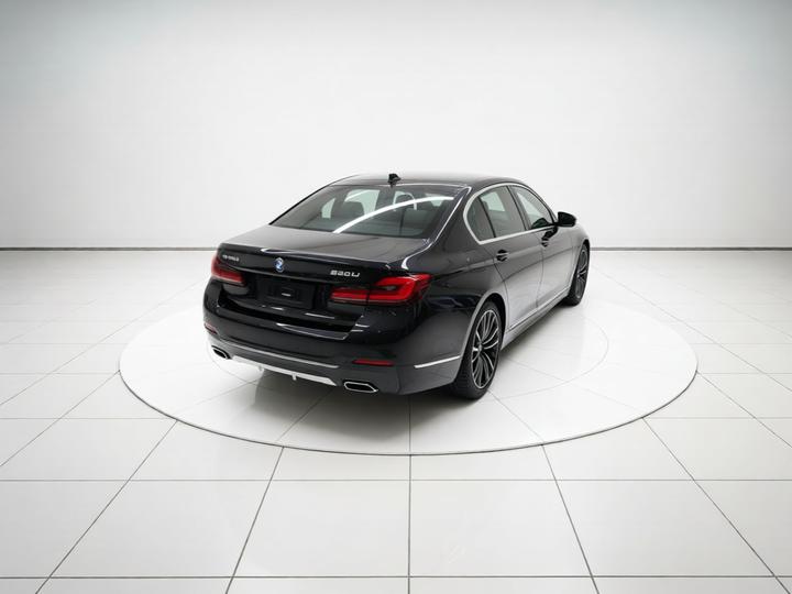 5 Series 2022 Facelift 530Li Leading M Sport Package photo 4
