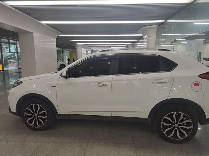 GS 2017 20T AT Exclusive photo 3