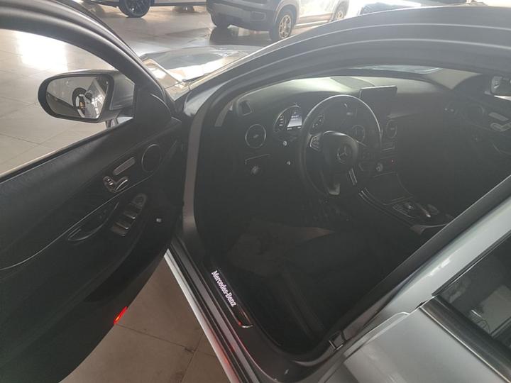C-Class 2017 C 200 L Sport photo 3