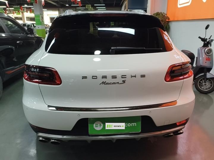 2014 Macan 2.0T photo 5