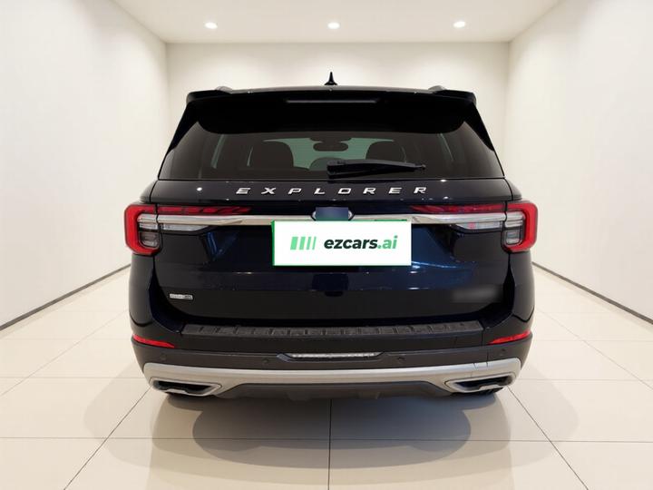 Explorer 2023 EcoBoost 285 AWD plus 7-Seater photo 5